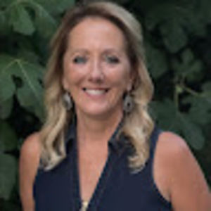 Meet your Posher, Leigh